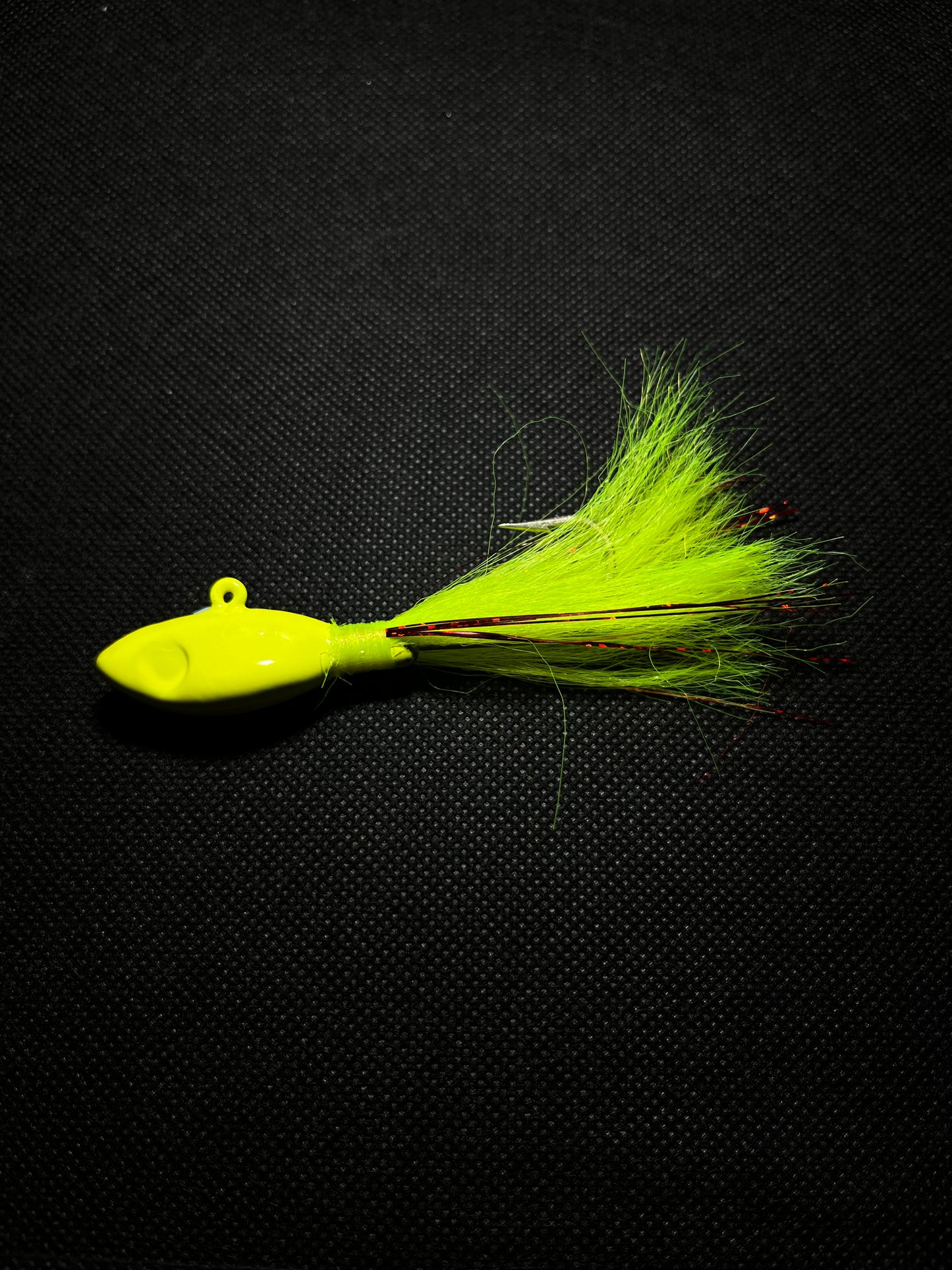 Bucktail chartreuse